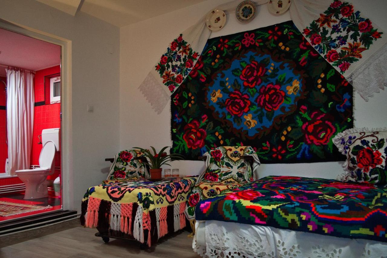 Ferienwohnung La Dory Satu Sugatag Exterior foto