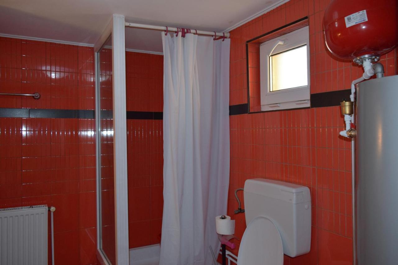 Ferienwohnung La Dory Satu Sugatag Exterior foto