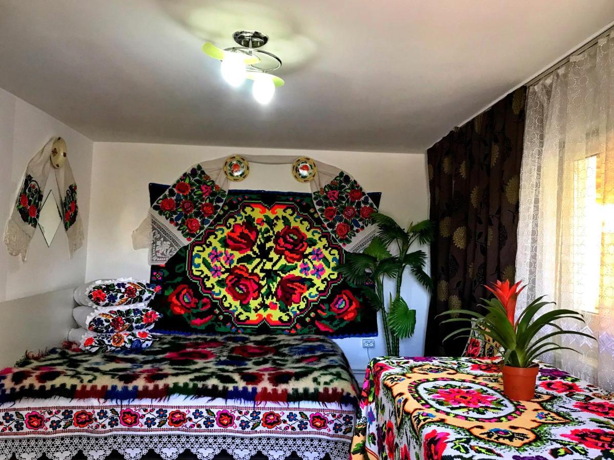 Ferienwohnung La Dory Satu Sugatag Exterior foto