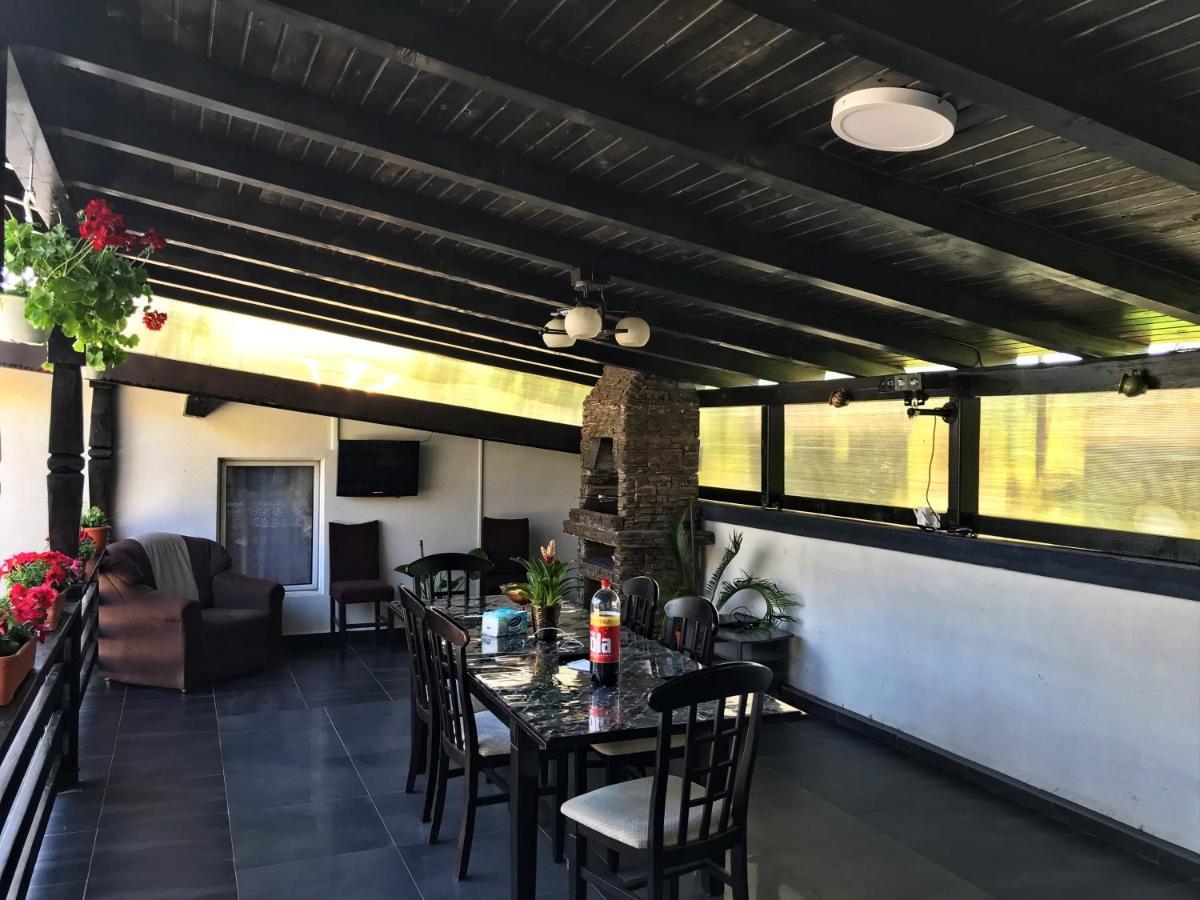 Ferienwohnung La Dory Satu Sugatag Exterior foto