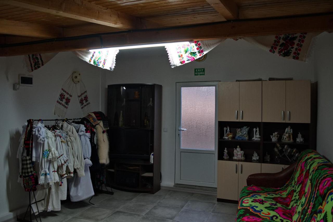Ferienwohnung La Dory Satu Sugatag Exterior foto