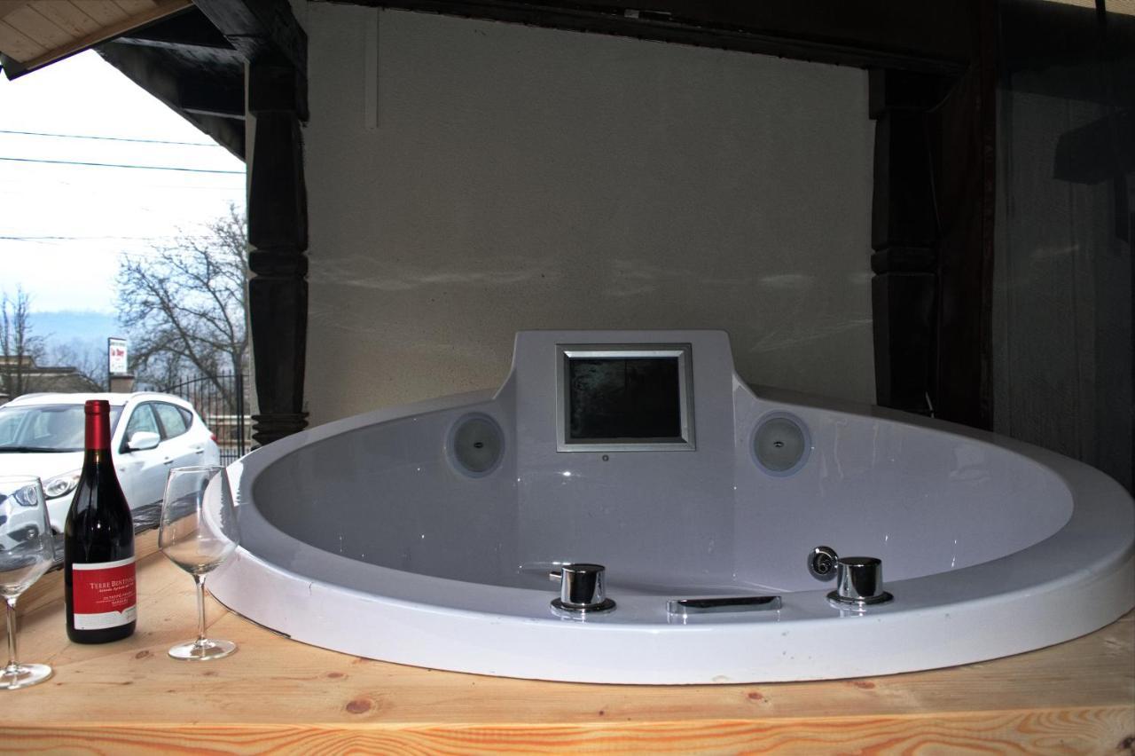 Ferienwohnung La Dory Satu Sugatag Exterior foto