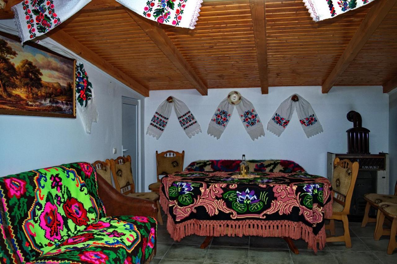 Ferienwohnung La Dory Satu Sugatag Exterior foto