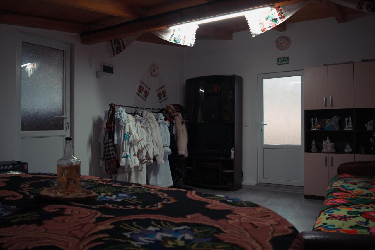 Ferienwohnung La Dory Satu Sugatag Exterior foto