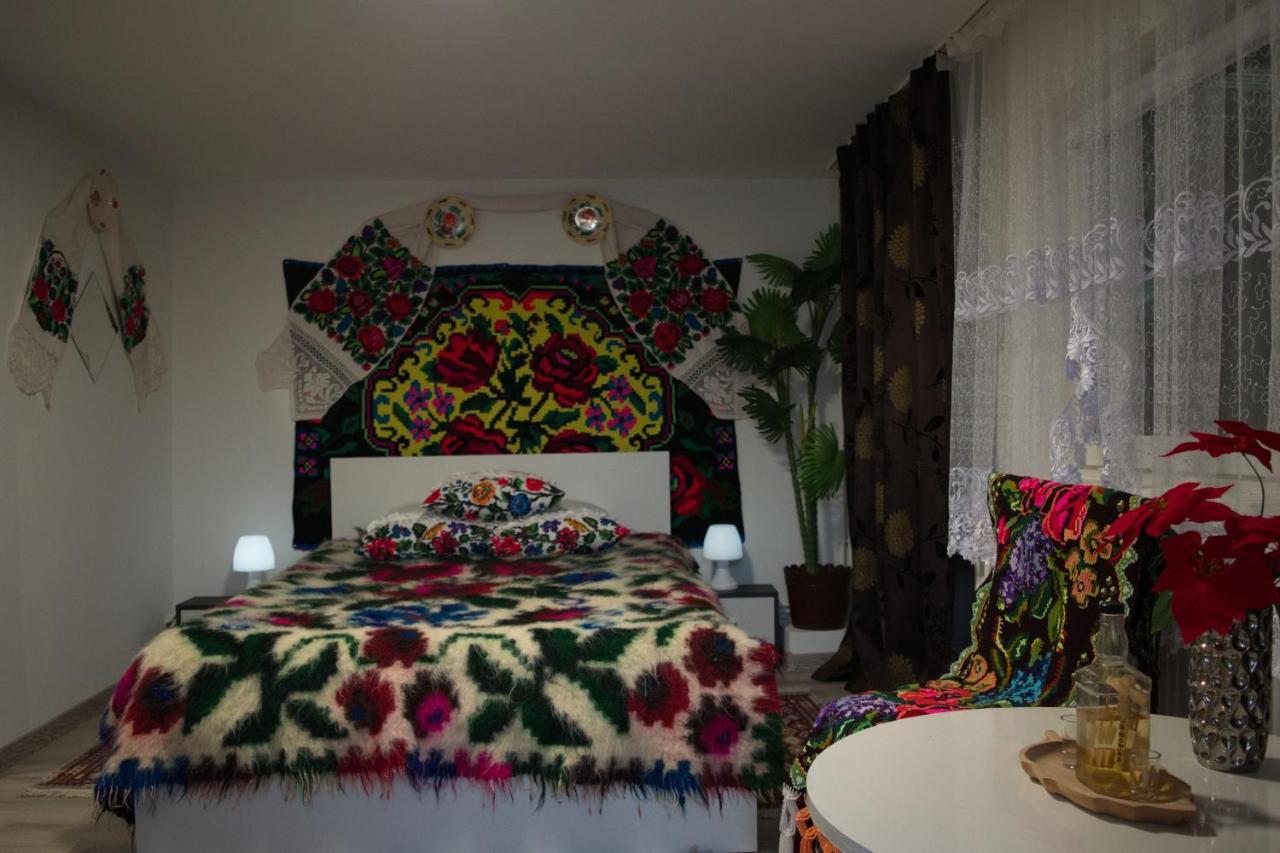 Ferienwohnung La Dory Satu Sugatag Exterior foto